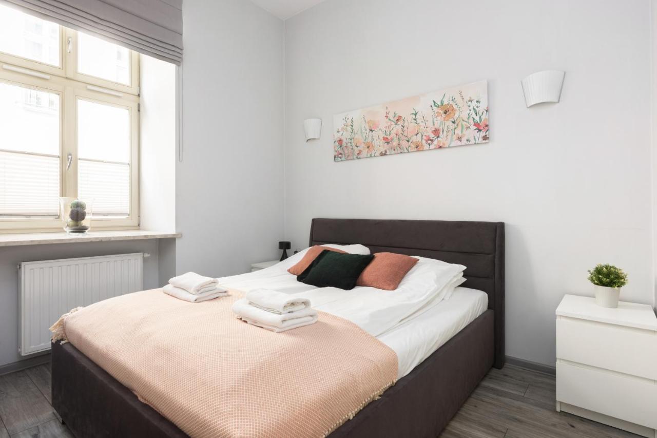 Luxury Apartments Old Town Topolowa Krakow Luaran gambar