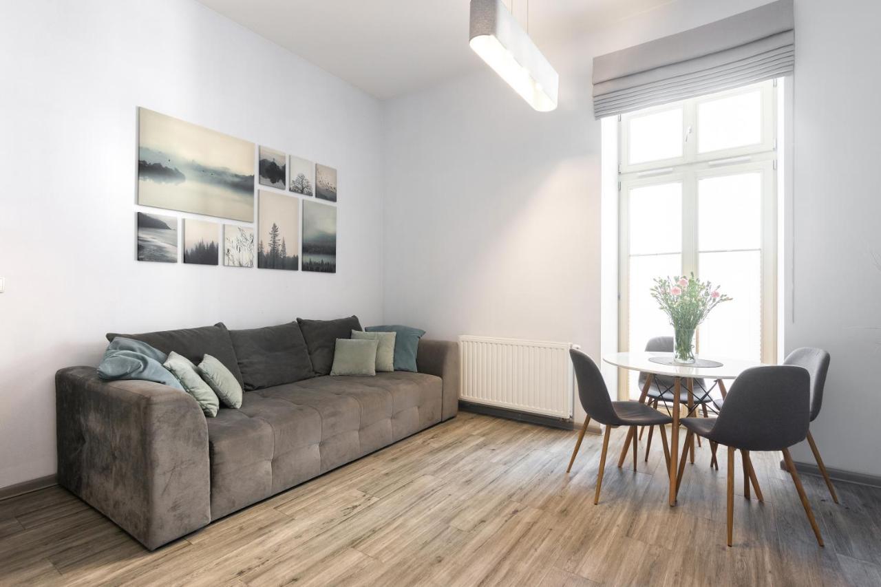 Luxury Apartments Old Town Topolowa Krakow Luaran gambar