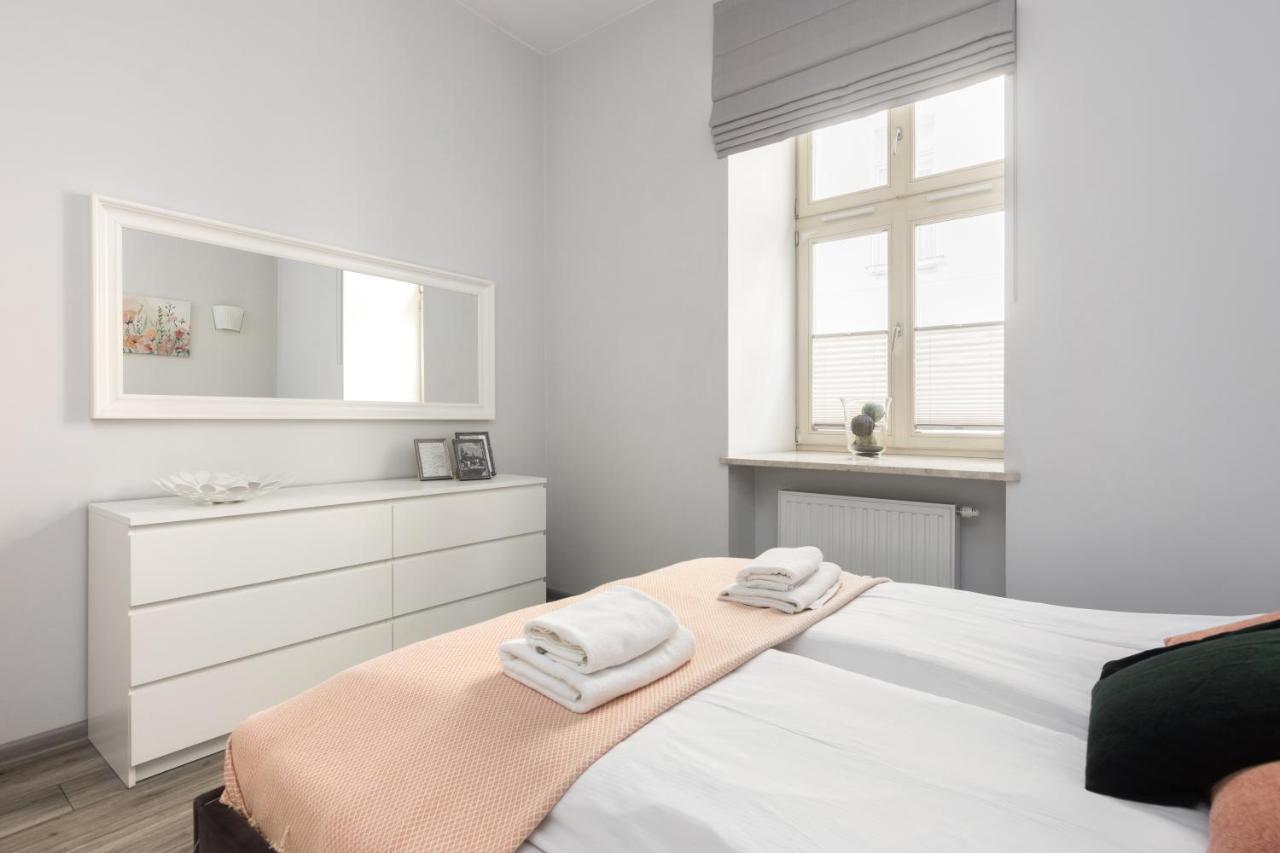 Luxury Apartments Old Town Topolowa Krakow Luaran gambar