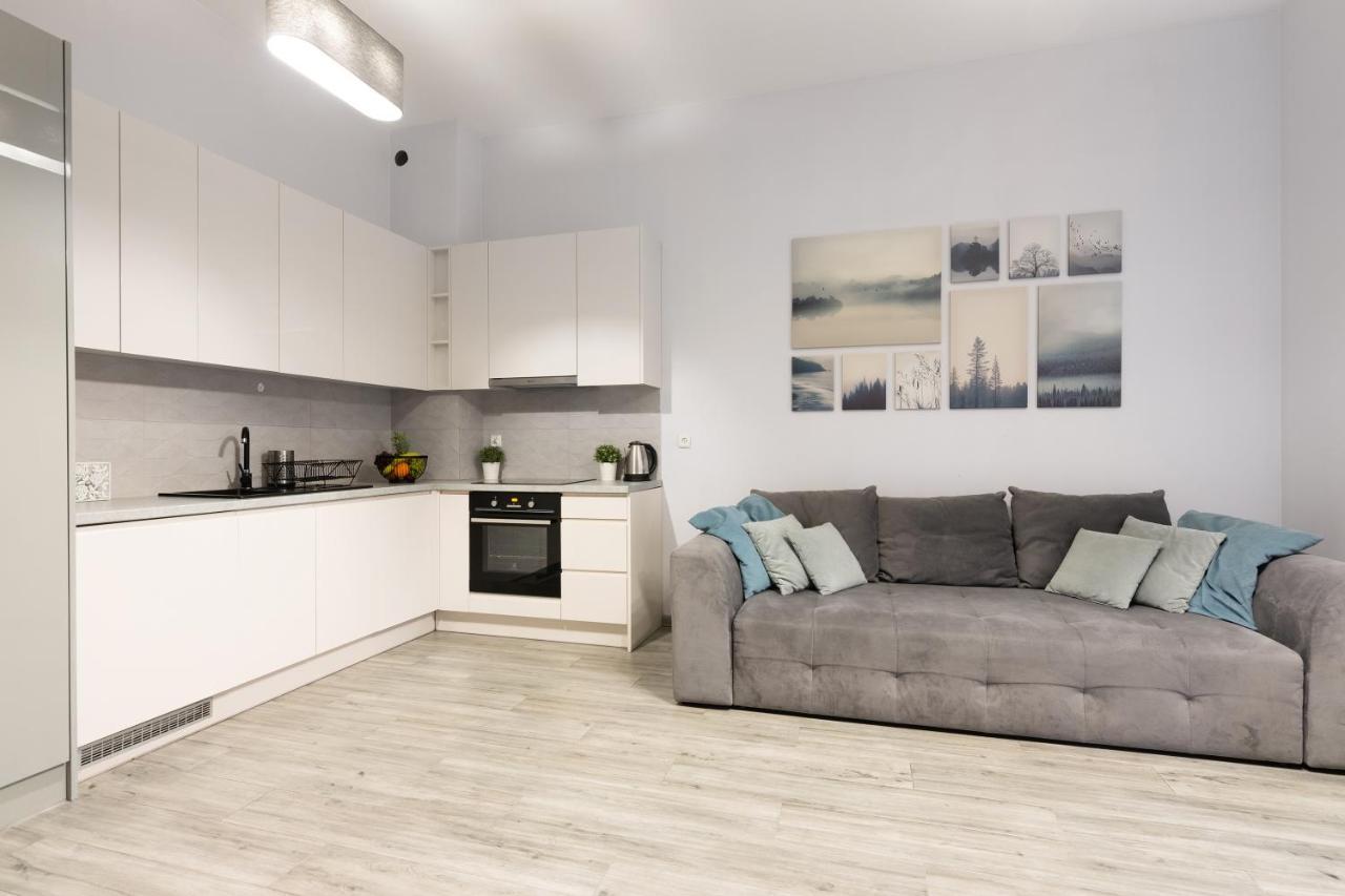 Luxury Apartments Old Town Topolowa Krakow Luaran gambar