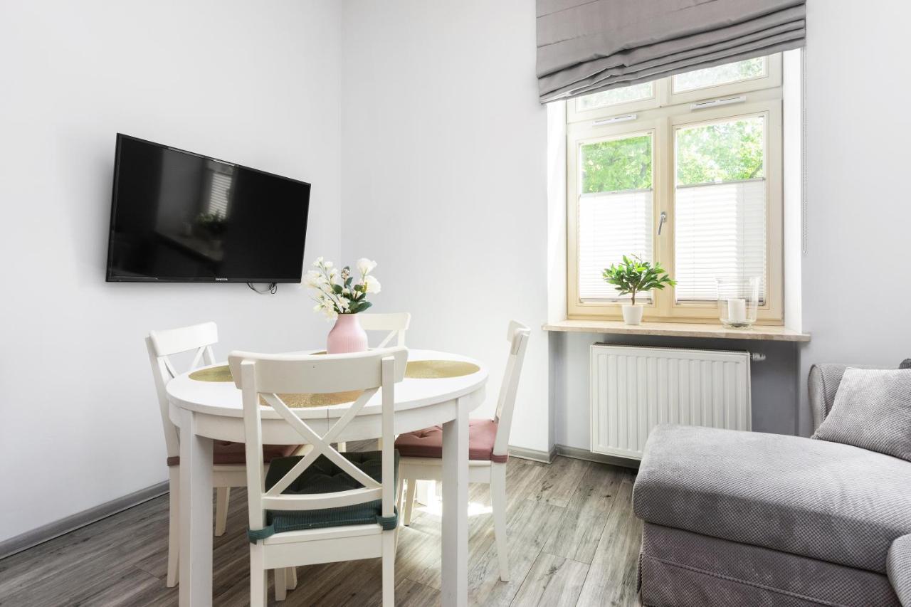Luxury Apartments Old Town Topolowa Krakow Luaran gambar